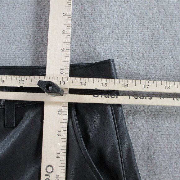EUC Levis Math Club Slacks Pants Womens 30 Black Faux Leather Premium Academic - Picture 7 of 15